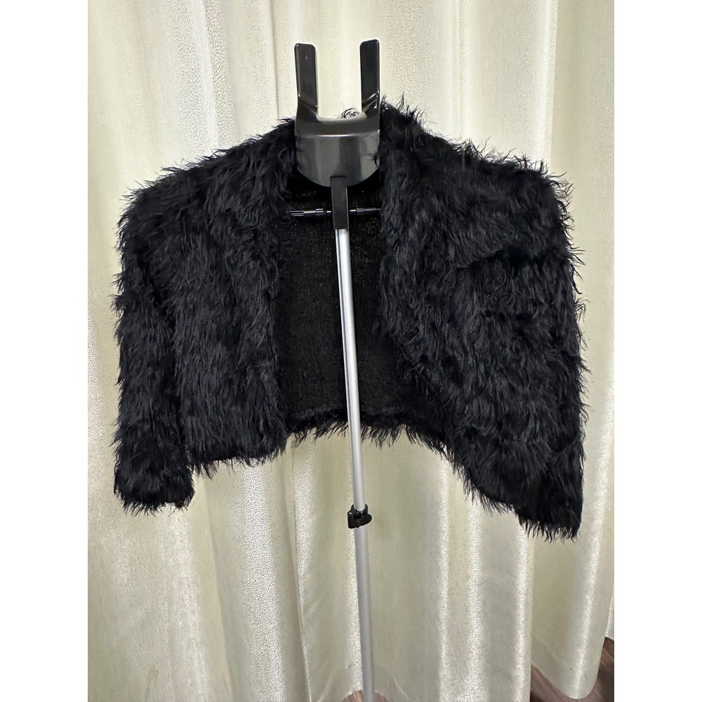 VTG Nicole Miller Collection Shaggy Eyelash Knit Bolero - Made‎ in USA - Small
